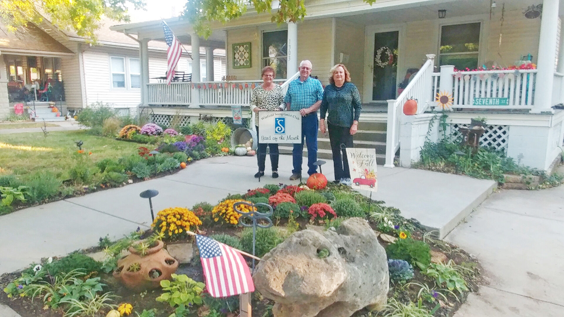 October yard of the month
